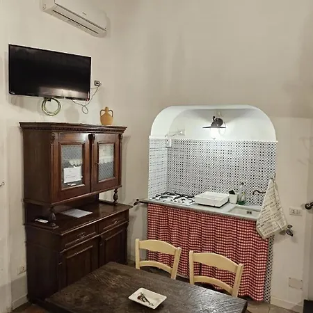 Holiday home La Dimora Del Professore Naples